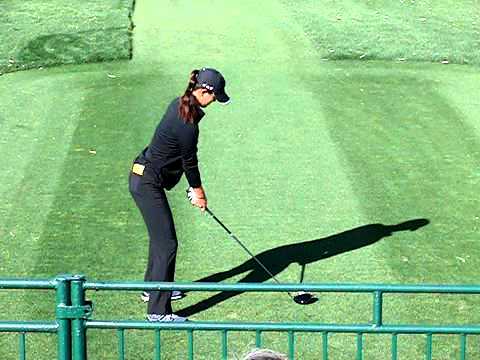 美人女子ゴルファー Michelle Wie ミシェル・ウィー 【ドライバーショット】
