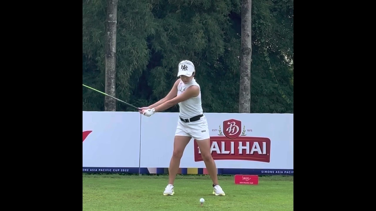 イ・ボミ選手　Bomee Lee / Driver Face On