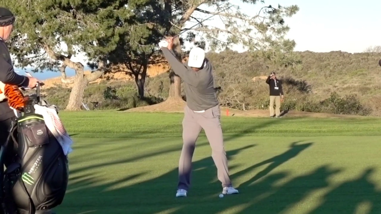 タイガー・ウッズ Tiger Woods Iron Shot【2019 Farmers Insurance Open】