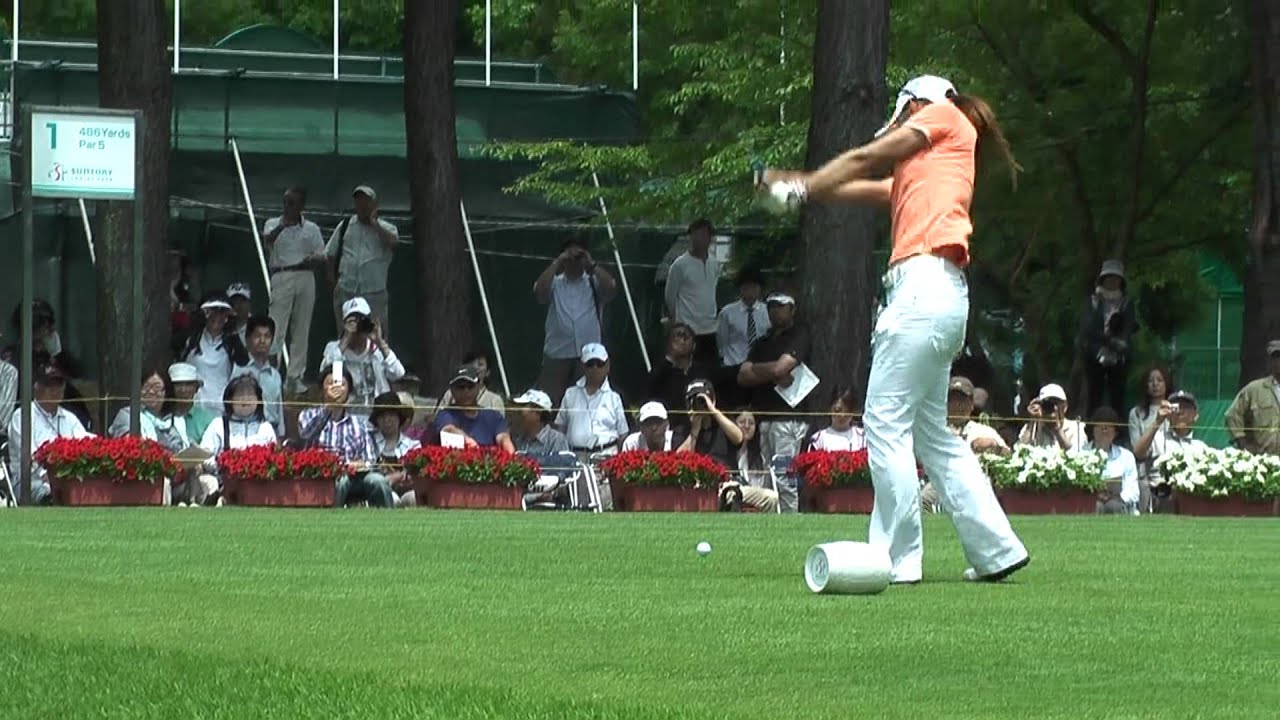 斉藤愛璃　ゴルフスイング　20120606