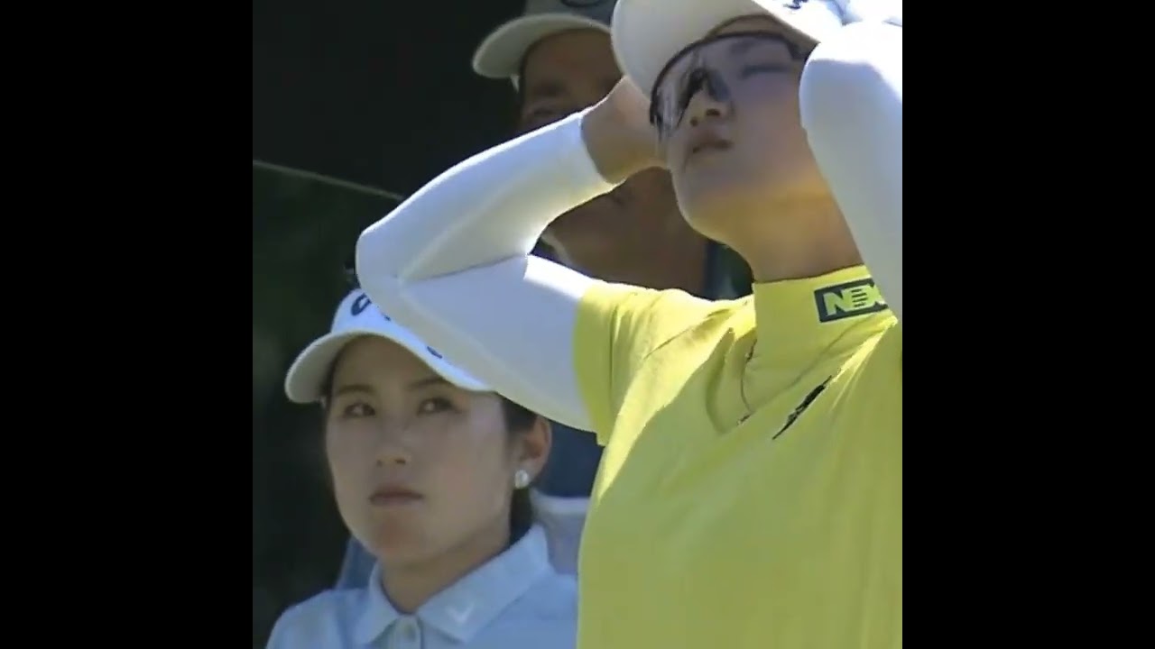 原英莉花を見つめる視線が怖すぎる西村優菜💕😱#Shorts