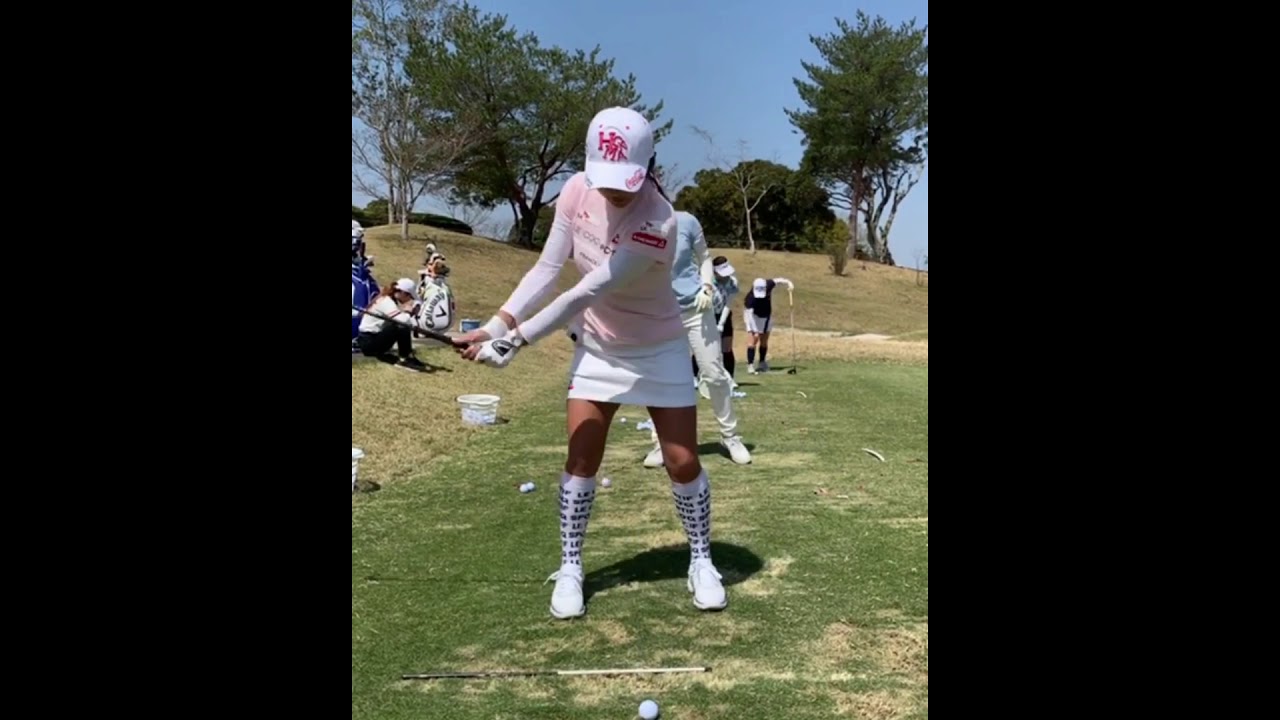 アイアンスイング　前方アングル　イ・ボミ　LeeBomi