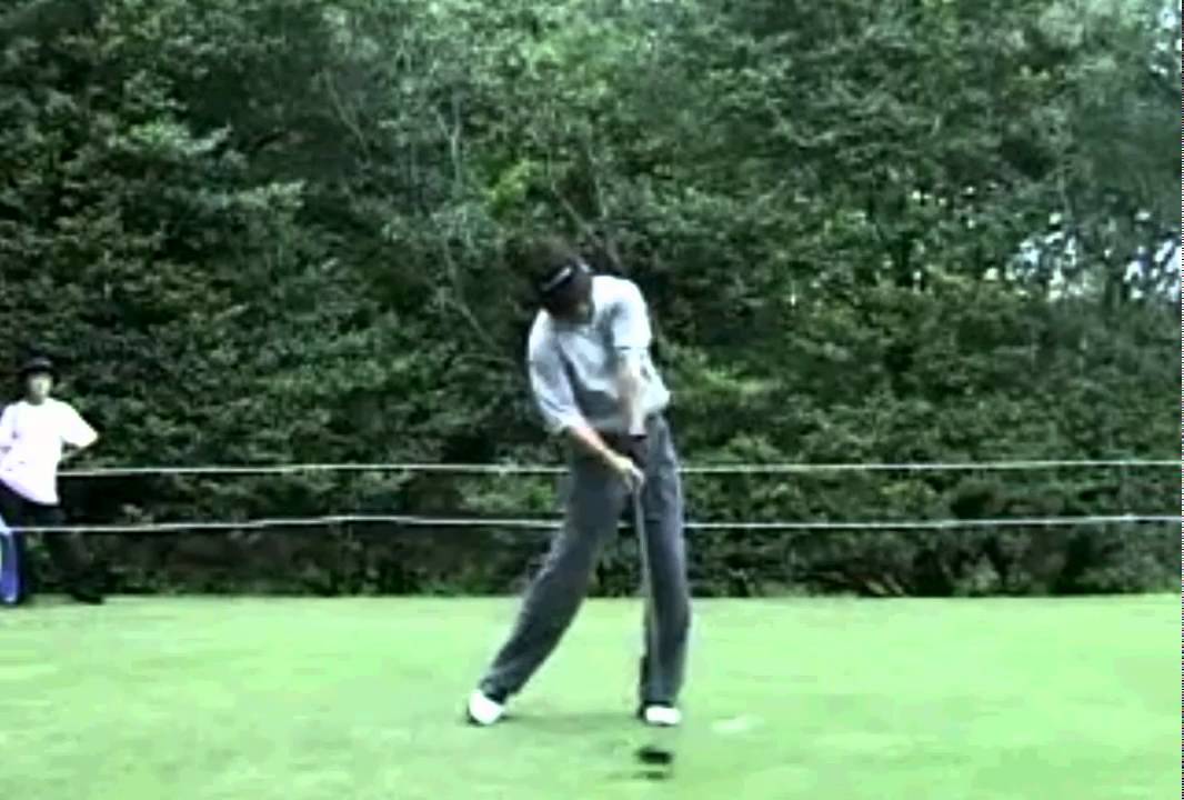 尾崎直道プロ　右足蹴り　超スロー