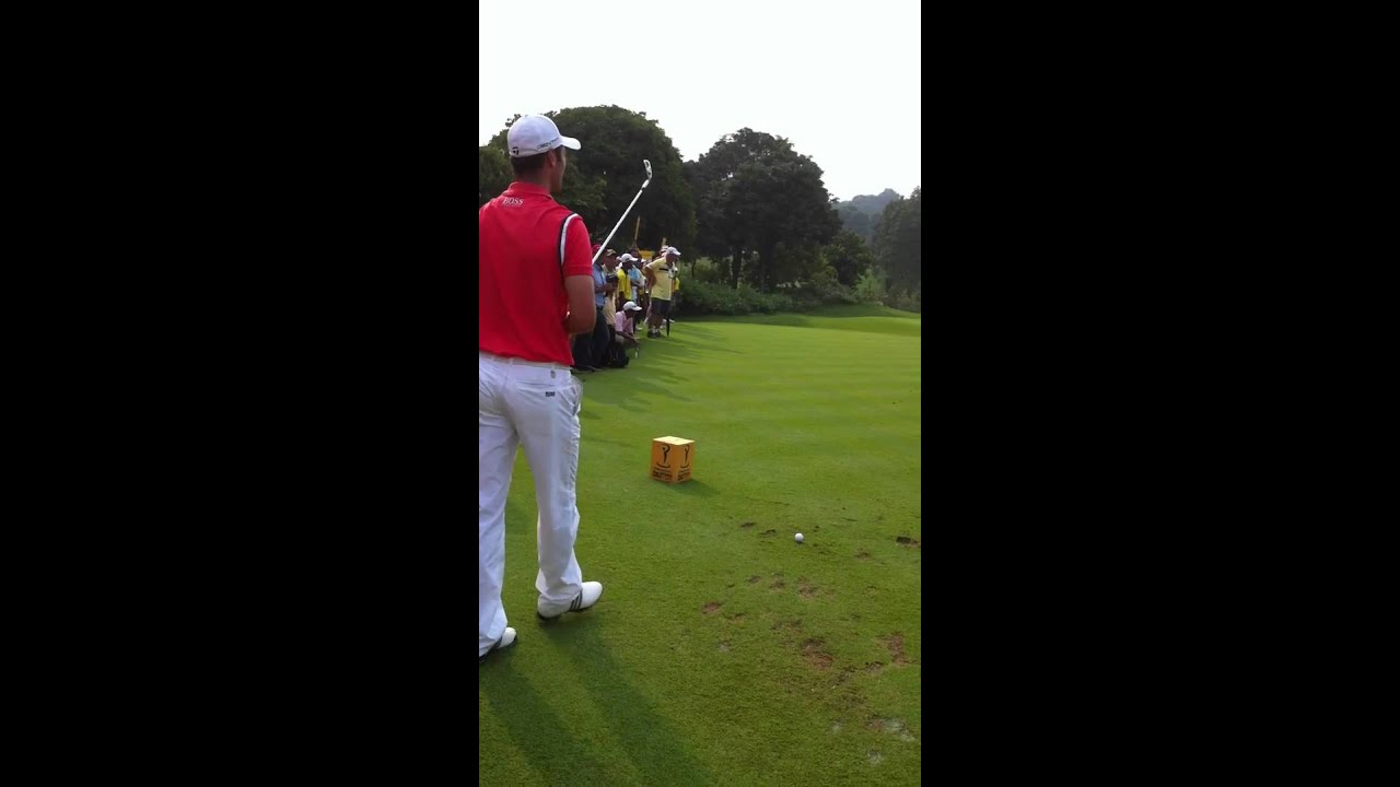 Martin Kaymer Tee Off