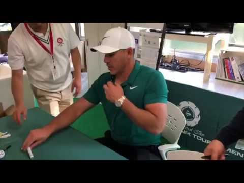 ブルックス・ケプカの大会前の一コマ