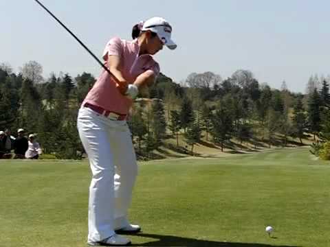 ゴルフ 諸見里しのぶの素敵なスイング スローモーション