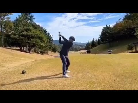 u2 shot! aim for adam scott!! ユーティリティ　アダムスコットを目指して！ゴルフスイング！