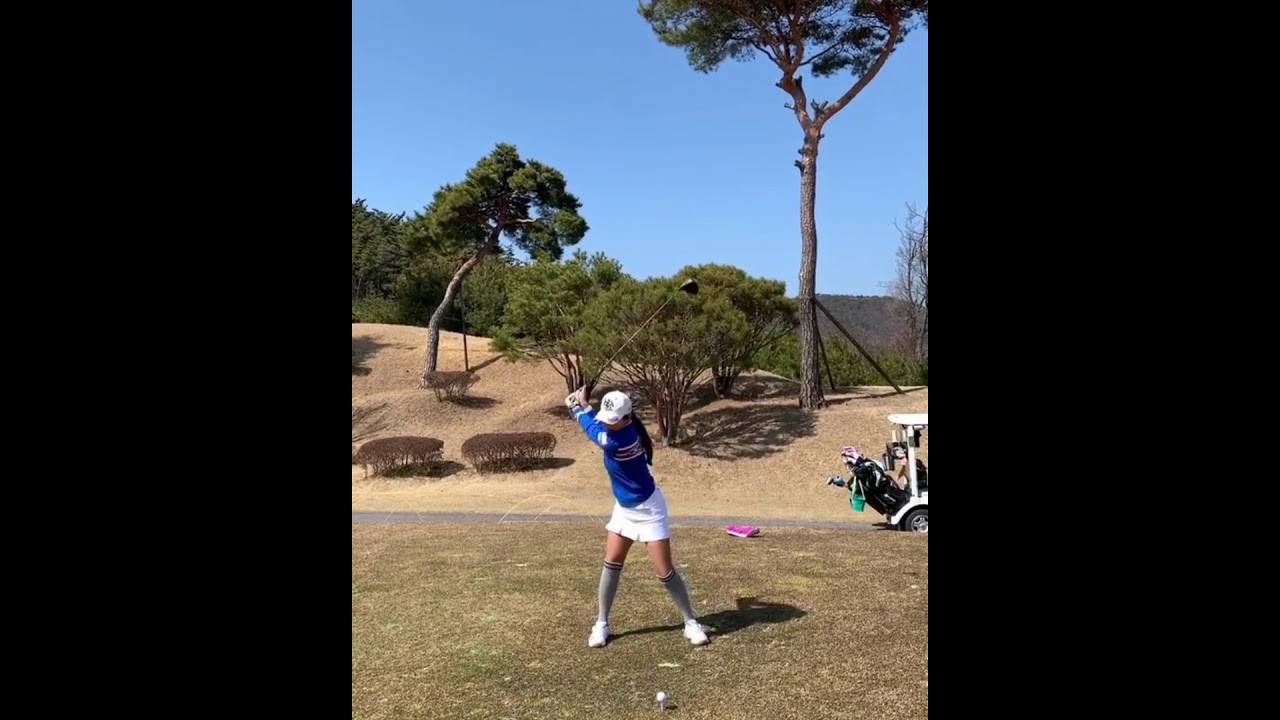 イ・ボミ　LeeBomi　ドライバースイング　スロー再生あり