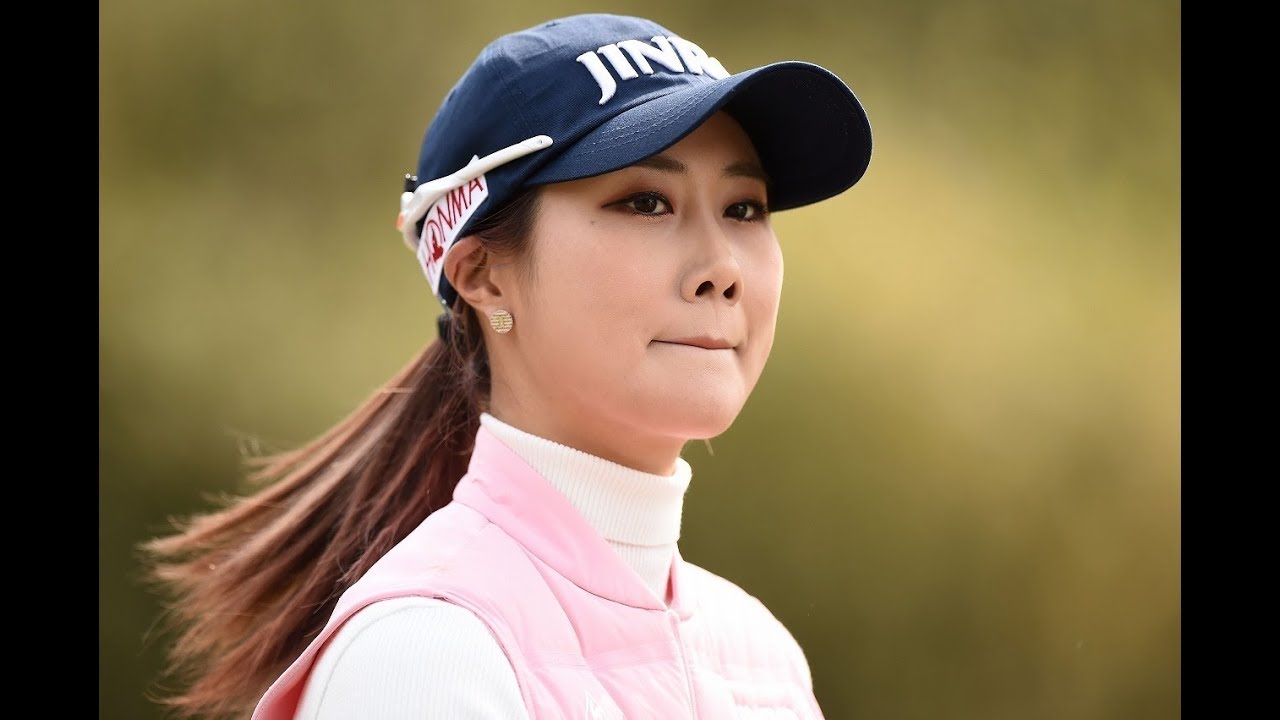 「マジ可愛い！」「美脚だね」笑顔の女王、キム・ハヌルが久々に公開した“ミニスカ姿”にファン歓喜！