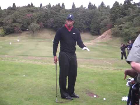 タイガー・ウッズ、ローボール（低弾道）の打ち方（＠NIKE GOLFイベント）