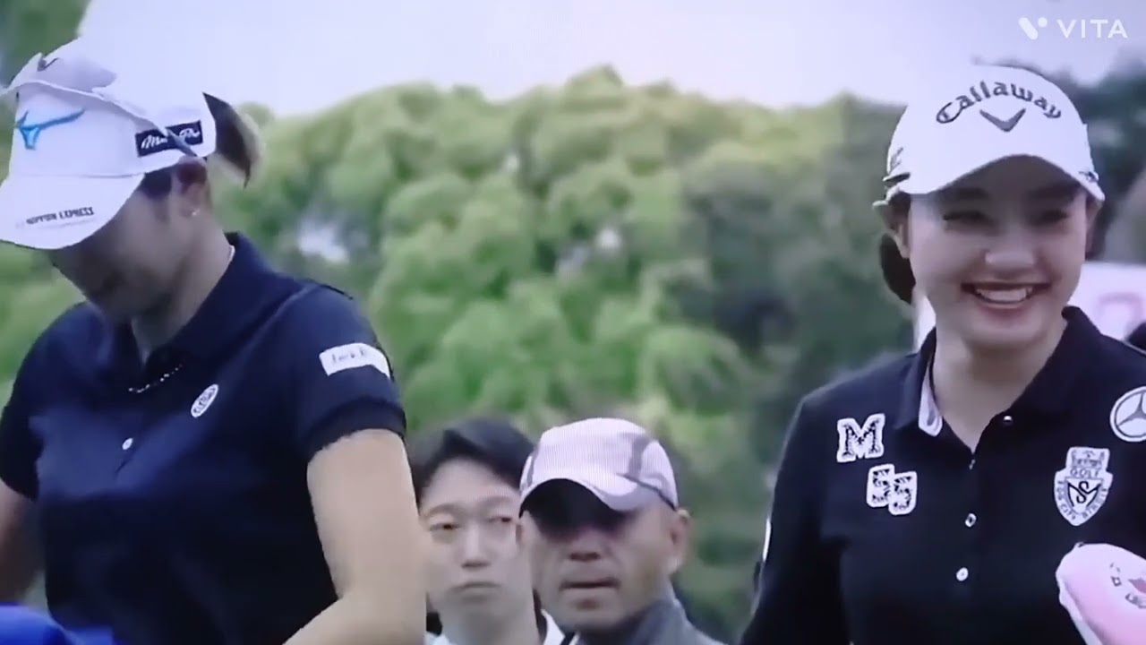 原 英莉花プロ💕三浦桃香プロと仲良くトーク👍3年前の動画だよ❤️