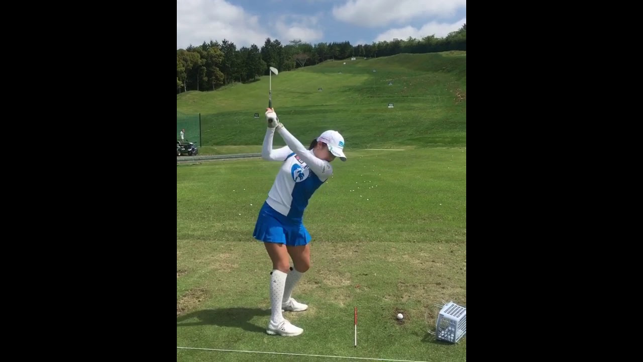 イ・ボミ　ゴルフアイアンスイング後方スロー