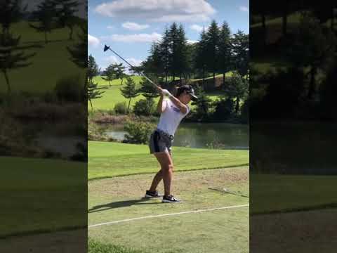 上田桃子綺麗なスイング