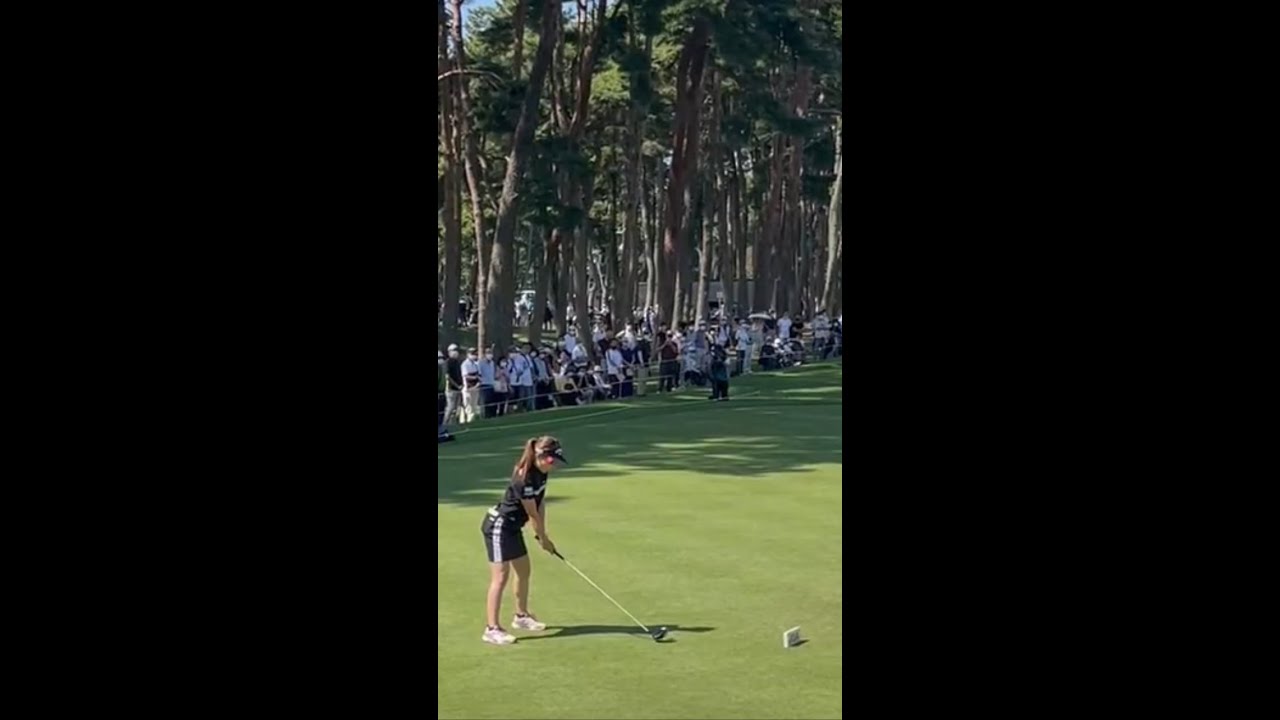 木村彩子 注目の第32組が1番ホールをスタート‼︎ 日本女子オープンゴルフ選手権 #shorts #subscribe #viral