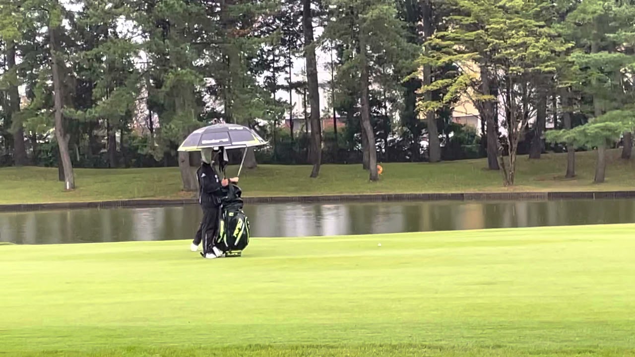 2021.10.22 ZOZOチャンピオンシップ2日目　リッキーファウラー　4番ホール　セカンドショット