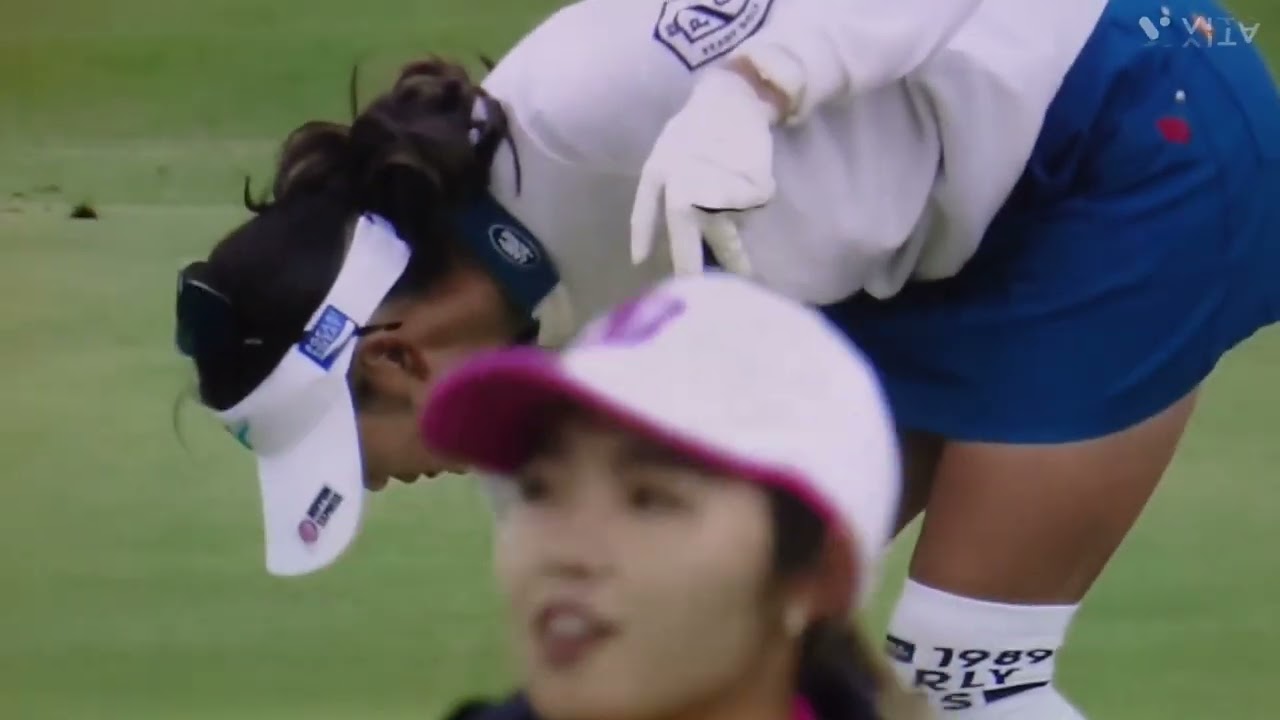 原 英莉花プロ💕何か食べて☺️る、アーン羨ましいなぁ🎵