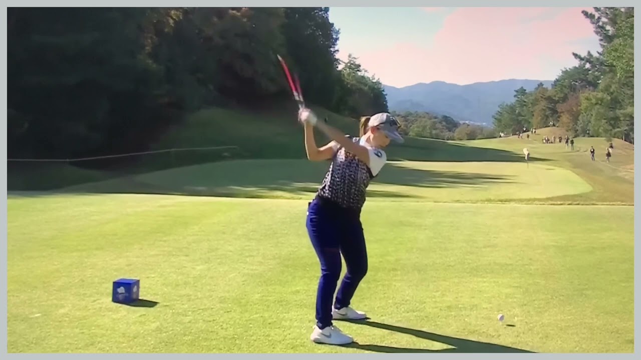 【ゴルフ】 上田桃子　スイング