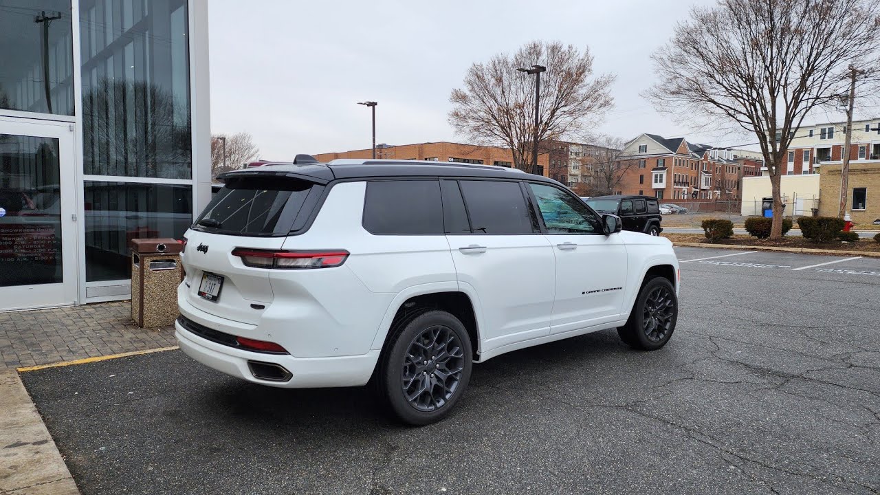 Jeep Grand Cherokee L Summit V8 test drive day and impressions