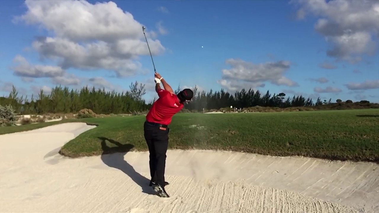 松山英樹プロのスイング分析―FAIRWAY BUNKER―