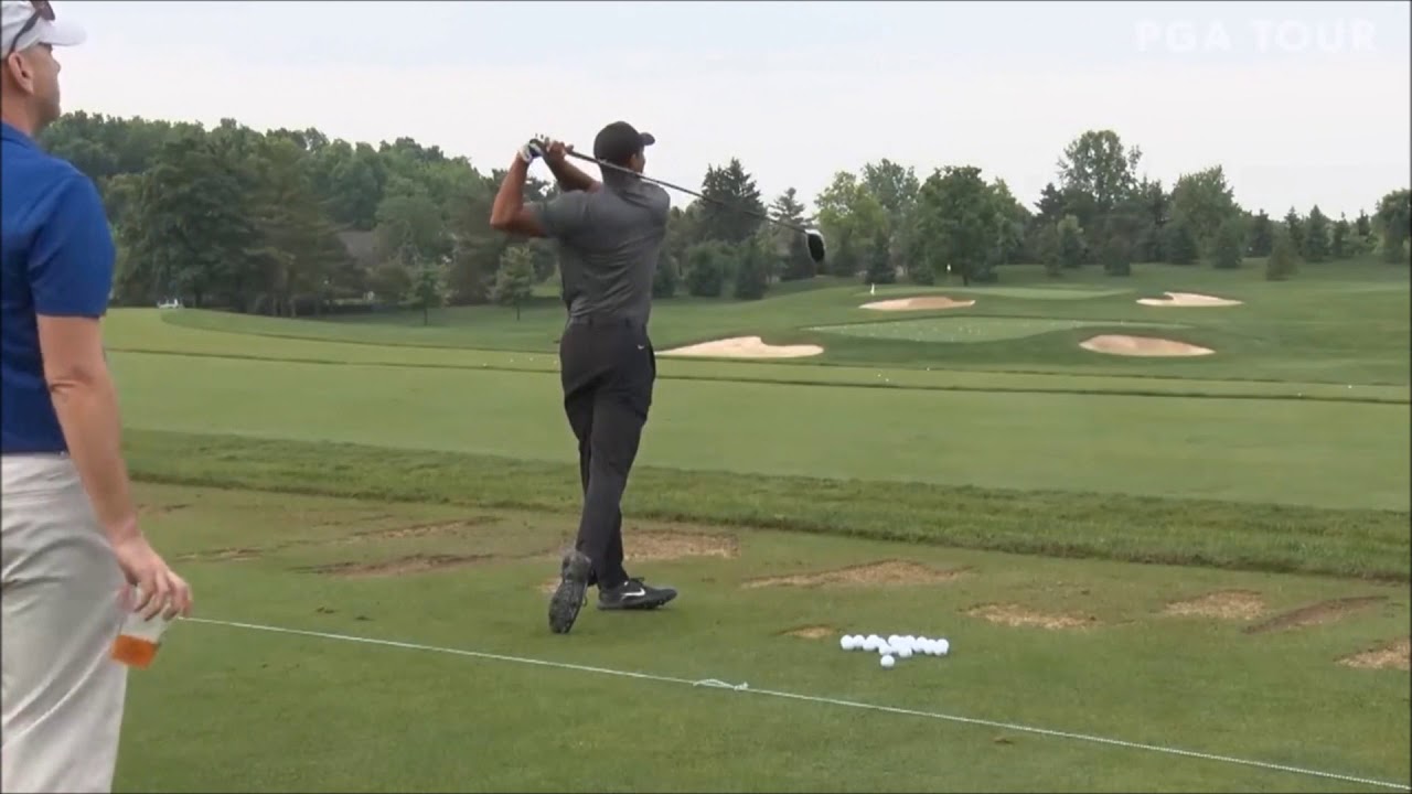 タイガーウッズ選手　　スイング解説