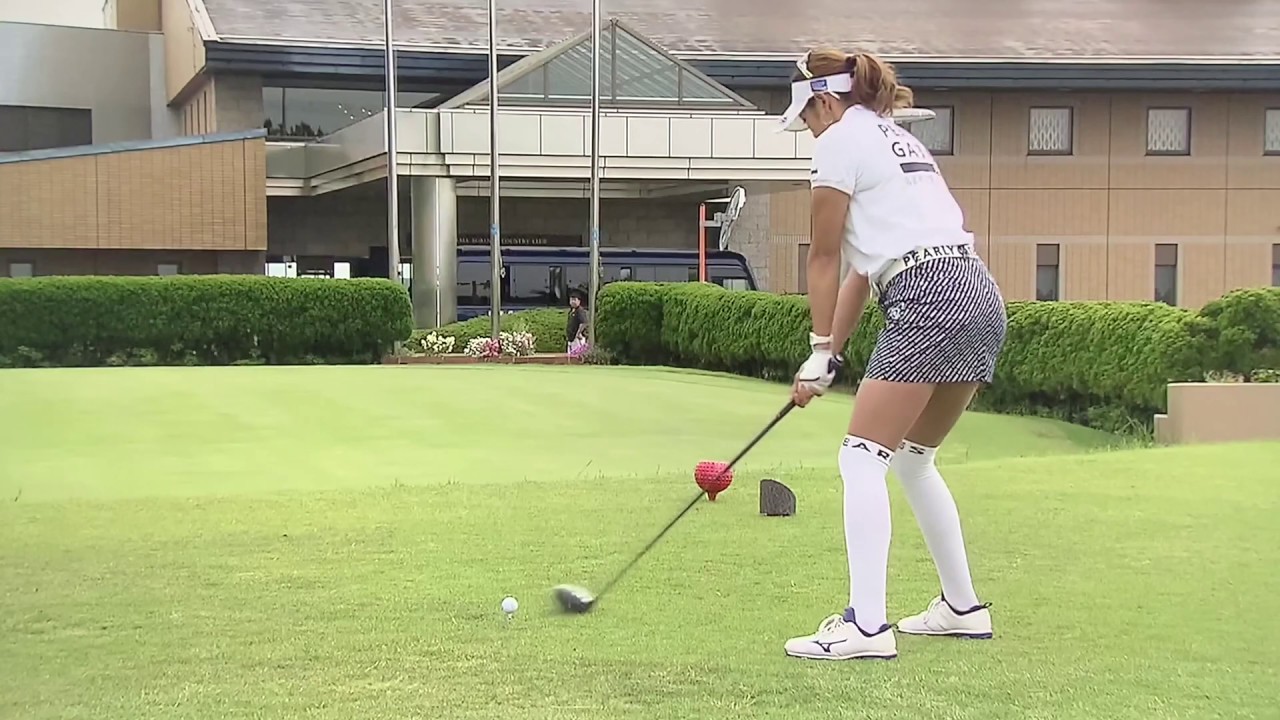 原英莉花　ゴルフ スイング スローモーション