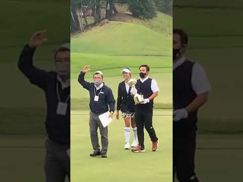 原英莉花　投げキッス&腰振りダンス