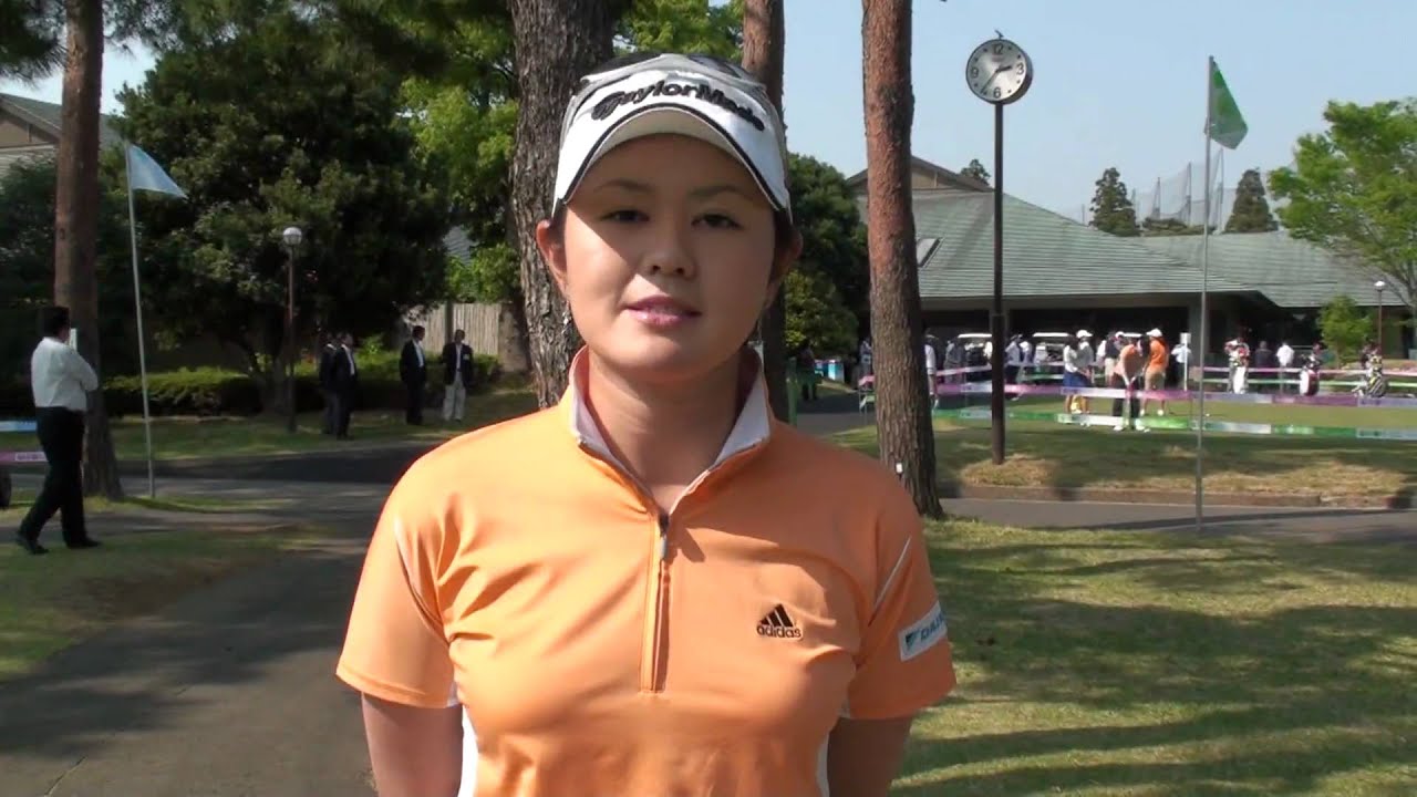 2009年クリスタルガイザーレディス　諸見里しのぶプロコメント2