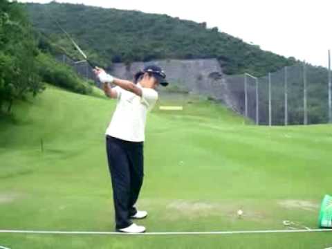 宮里藍のドライバーショット、ドライバーのスイング　｜宮里藍のゴルフスイング