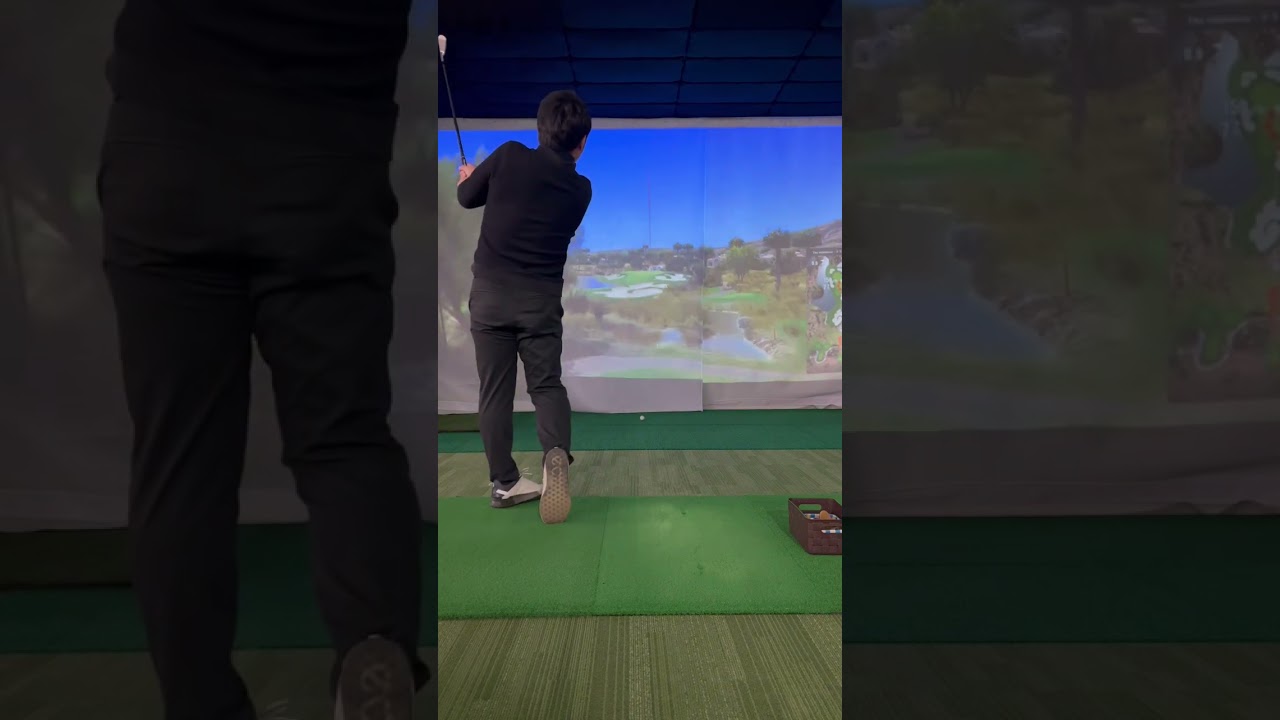 ウェッジでのショット。 #ゴルフレッスン #ゴルフ上達 #ゴルフラウンド