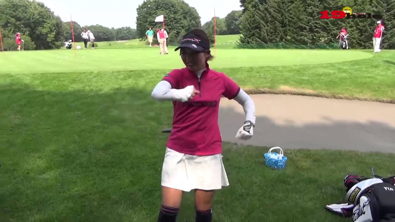 突然ダンス！？ 中村香織 ＆ 堀奈津佳 オフショット動画