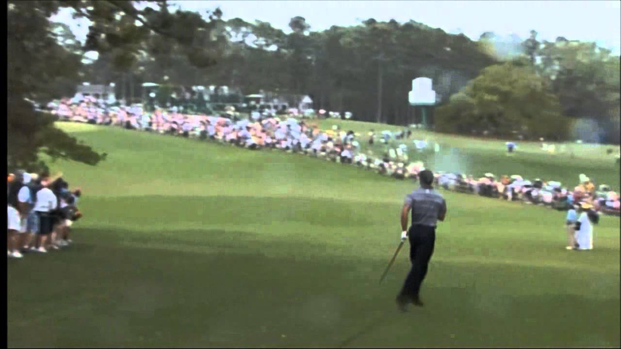 タイガーウッズのスーパーショット　必見！すごいフックボールでグリーンオン