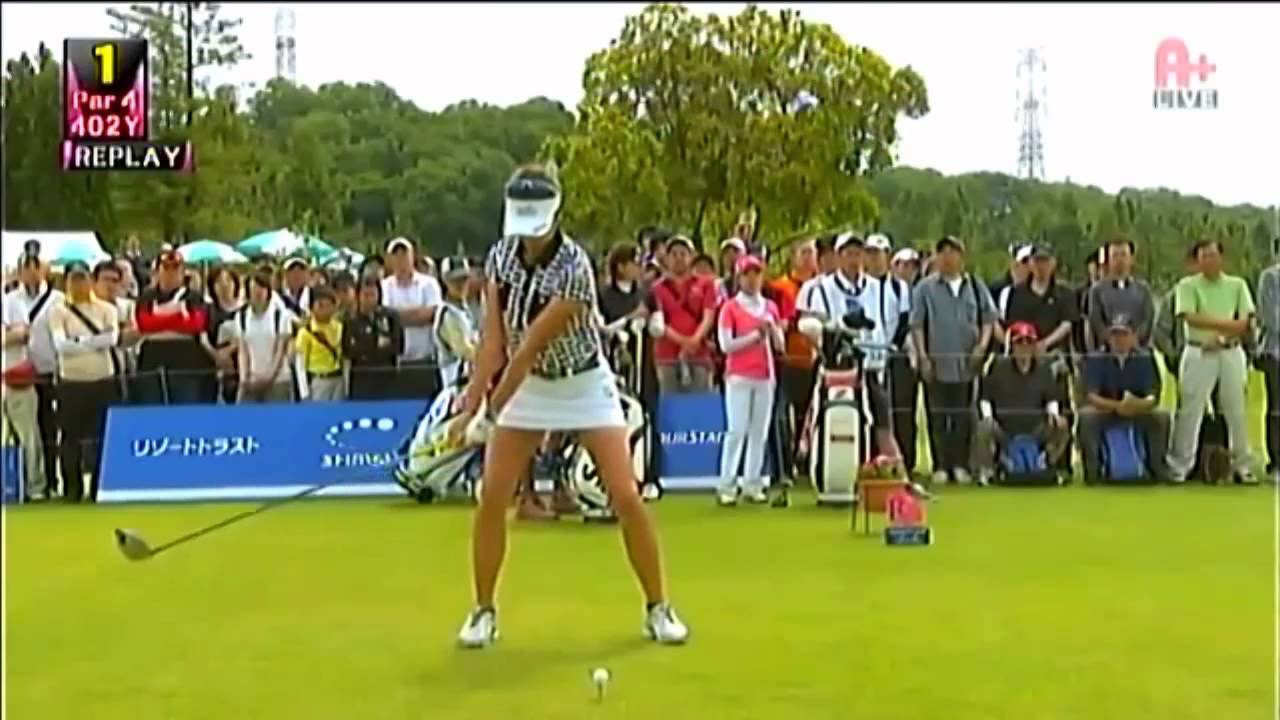 ゴルフ 女子 木戸愛のドライバースイング スローモーション
