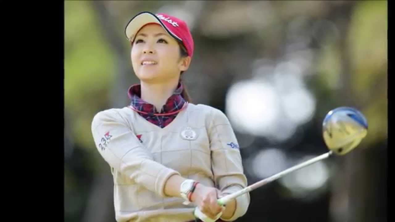 プロゴルファー　菊地絵理香