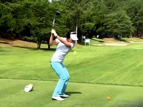 森田　理香子プロ　Rikako Morita　スイング　ドライバーショット