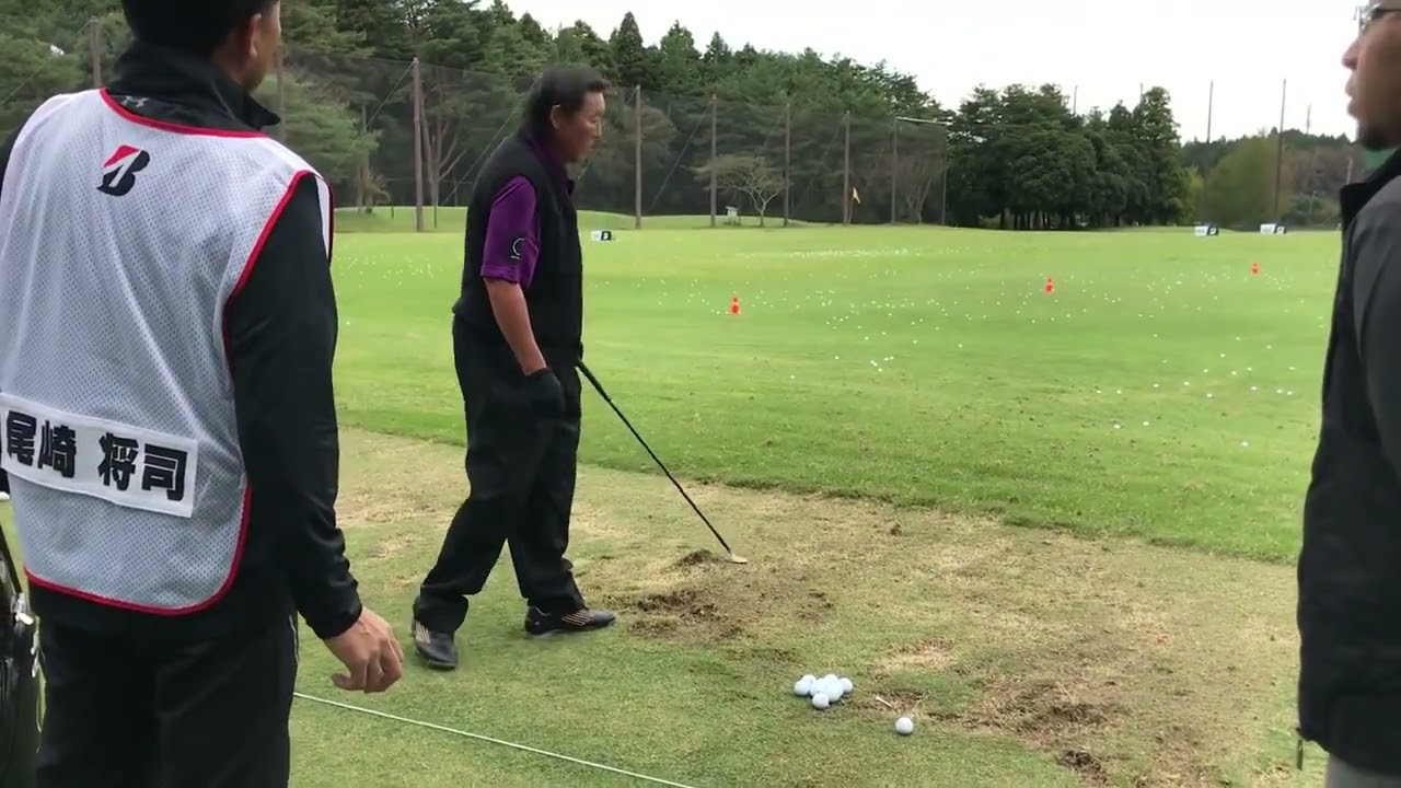 2018 BSオープン ジャンボ尾崎プロの練習動画⑧アプローチ！