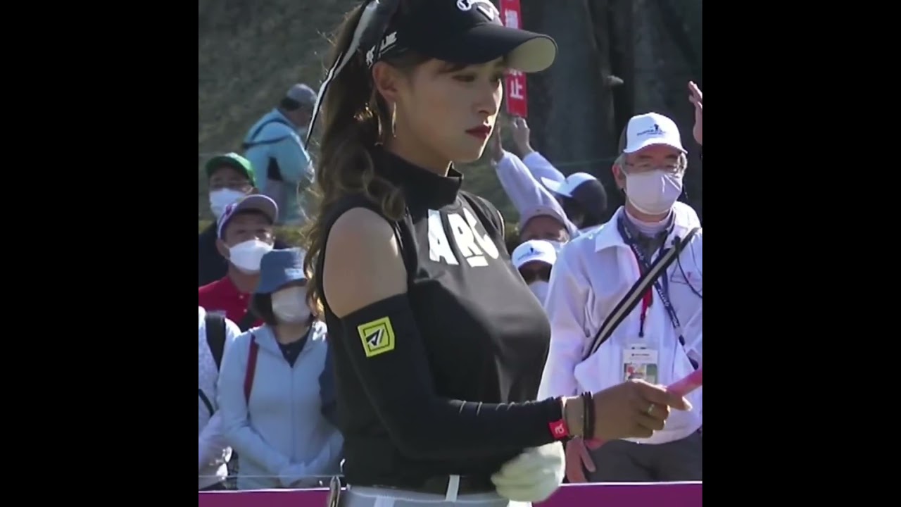 【臼井麗香の華麗なるドライバーショット】ゴルフ　スイング　ゴルフスイング　初心者　スロー　スローモーション　アイアン　プロ　女子プロ　MCS　2023.02 #shorts