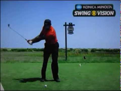 タイガーウッズのドライバースイング　スロー動画分析