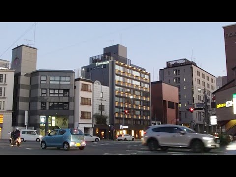 烏丸丸太町にて