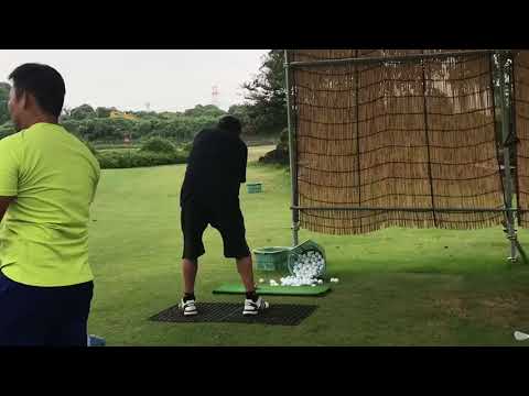尾崎将司プロ  セブンドリーマーズさんと打ち合わせ。ゴルフ練習風景/宮崎プロ久々のマンツーマンレッスン