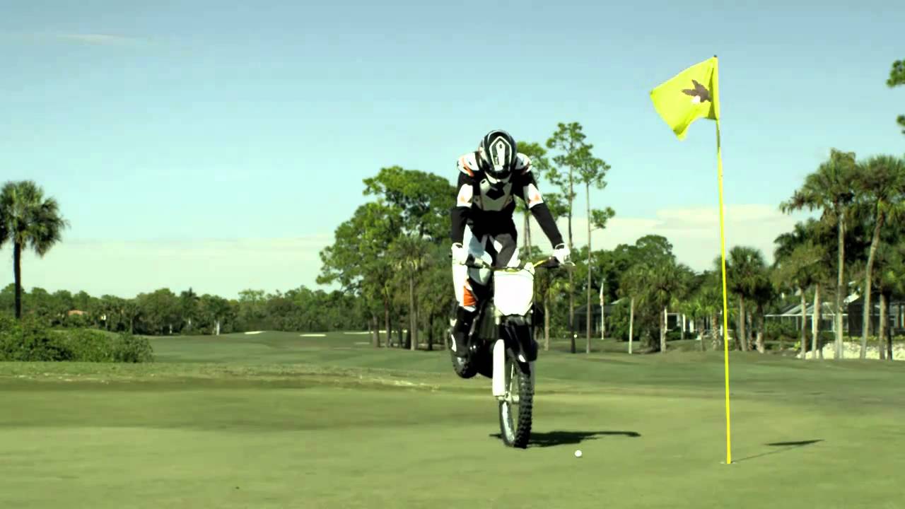 リッキー・ファウラー　モトクロスでもカップイン!? プーマゴルフ CM