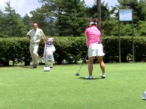 2012サントリーレディースプロアマ　有村智恵ドライバー