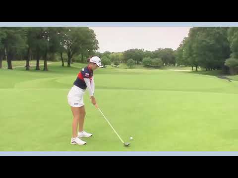 安田祐香　ゴルフ スイング スローモーション