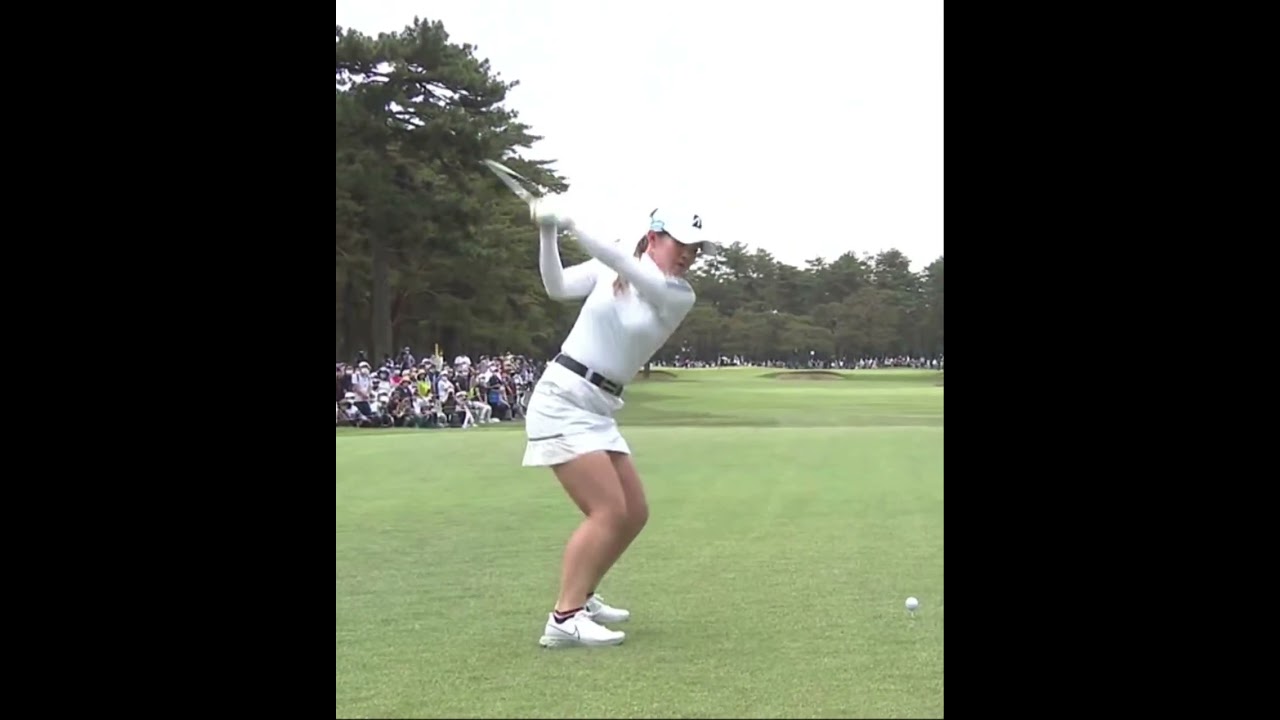 【吉田優利 純白のドライバーショット】ゴルフ　スイング　ゴルフスイング　初心者　スロー　スローモーション　アイアン　プロ　女子プロ　MCS　2023.04 #shorts