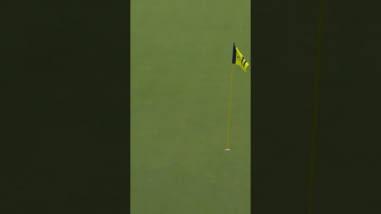 One HOP and IN from Rickie Fowler! 🔥