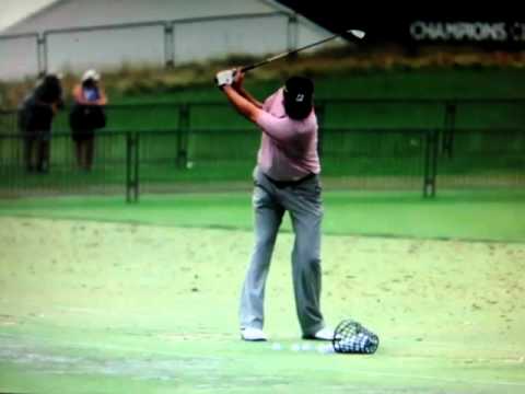 マット・クーチャー　スイング解析