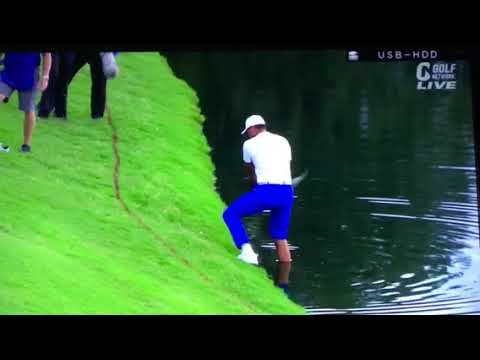 17 全米プロゴルフ選手権 3日目 ジェイソン・デイ 14Hセカンドショットが右足を池に入れながらショット