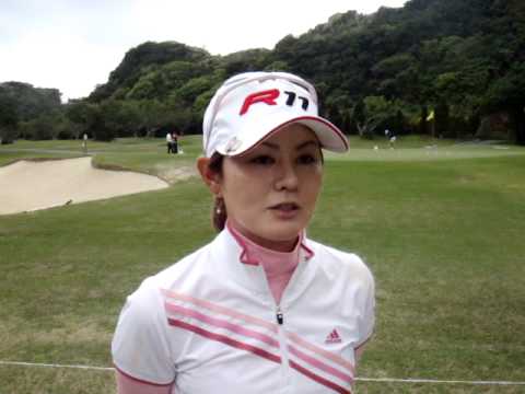 adidas Golf　諸見里しのぶの勝負服は何だ！？（その2）