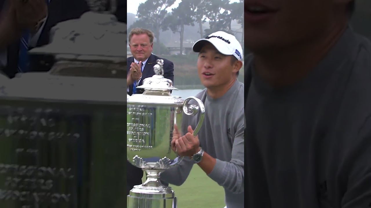 ALWAYS be careful when lifting the trophy! 🙈