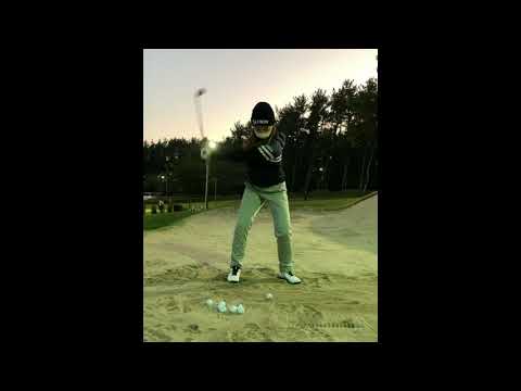 【バンカー練習です】脇元華（HanaWakimoto）スローモーションあり