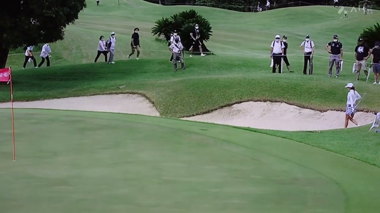 安田 祐香プロ💕バンカーショットのさいいつもよりスタンスがひろい、また痩せちゃったのかなぁ⁉️